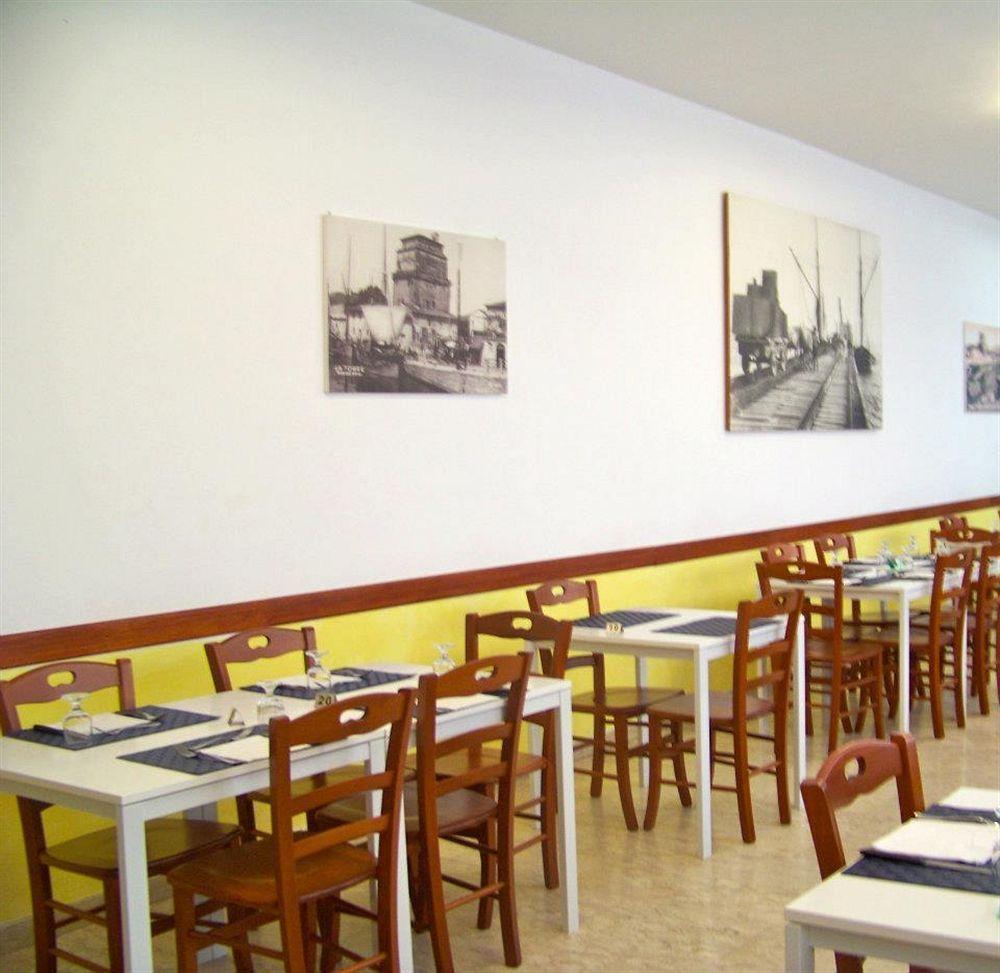Hotel Derna Viareggio Exteriör bild